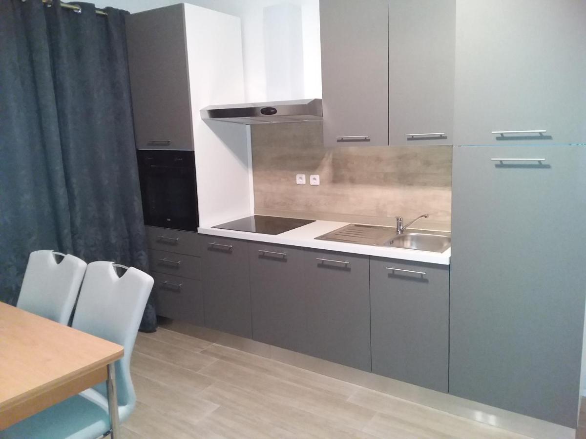 House Apartments Ariamare Πόρετς Εξωτερικό φωτογραφία