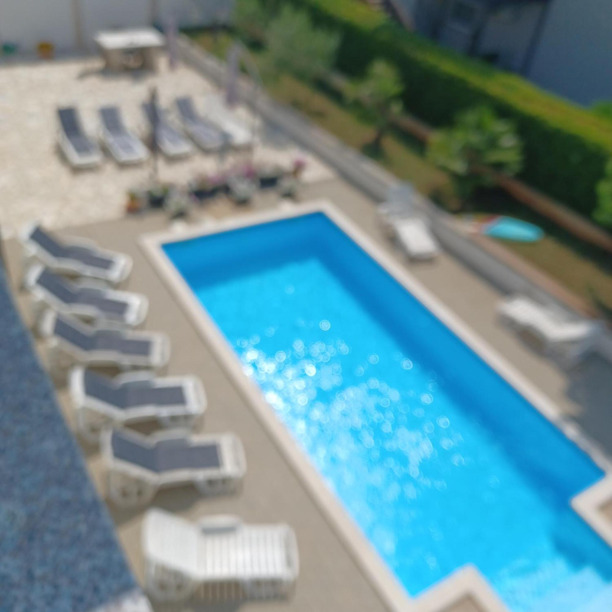 House Apartments Ariamare Πόρετς Εξωτερικό φωτογραφία