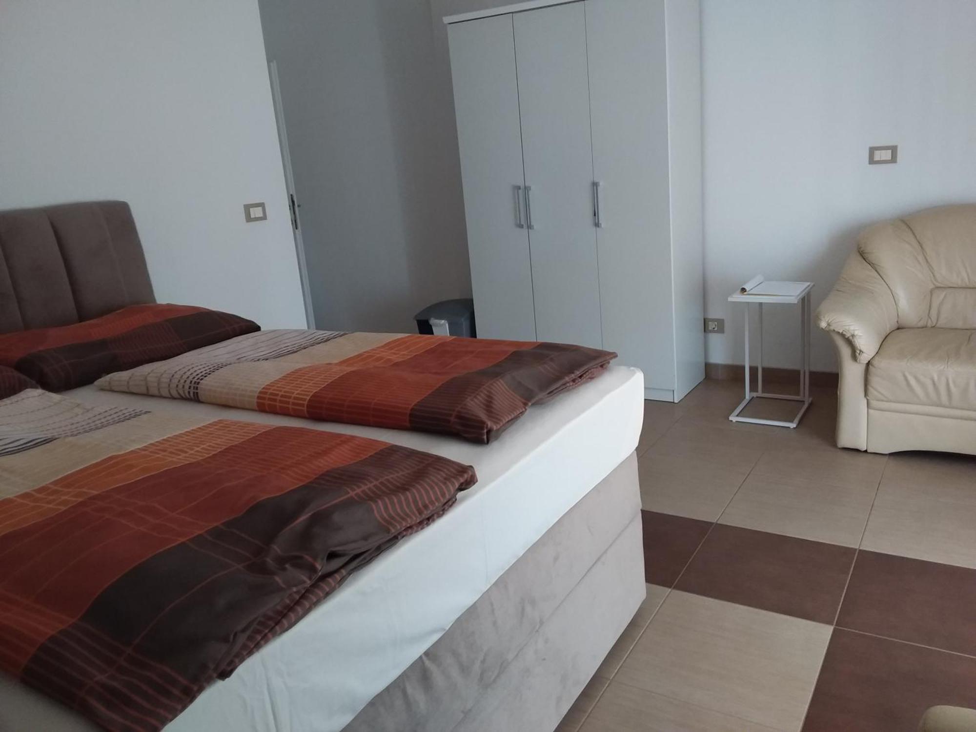 House Apartments Ariamare Πόρετς Εξωτερικό φωτογραφία