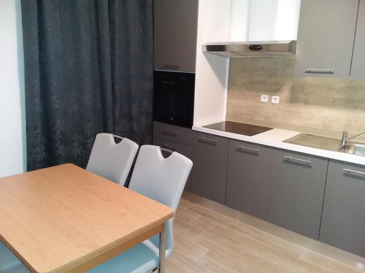 House Apartments Ariamare Πόρετς Εξωτερικό φωτογραφία