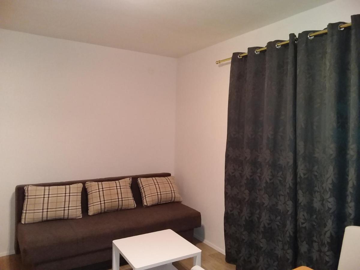 House Apartments Ariamare Πόρετς Εξωτερικό φωτογραφία
